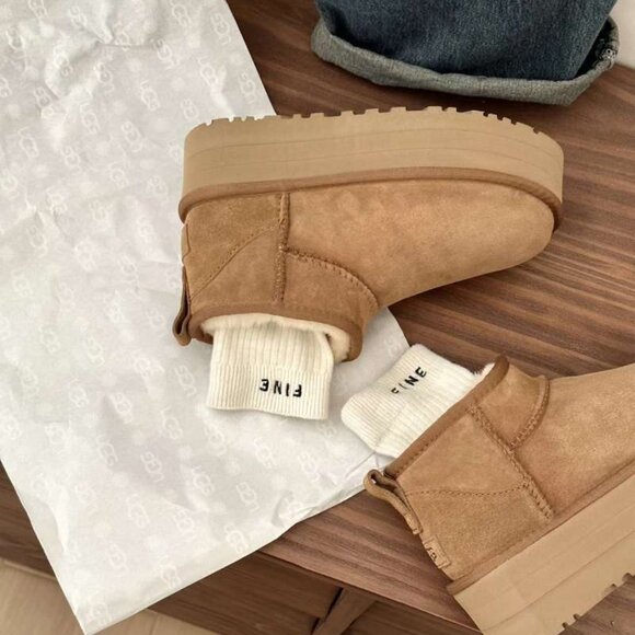 UGG Women's Classic Ultra Platform Chestnut - Picture 6 of 6